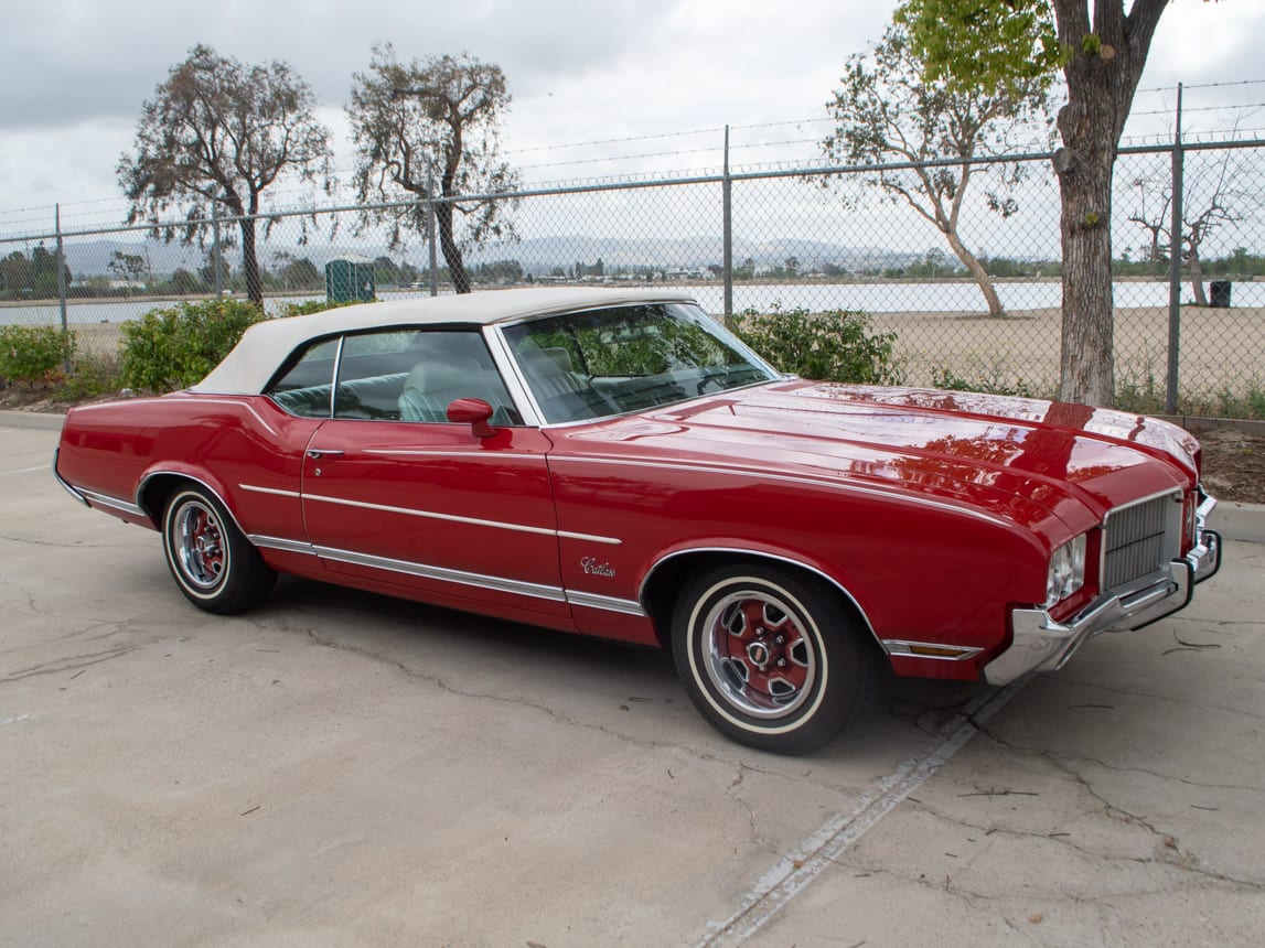 1971 Red Oldsmobile Cutlass Convertible 0981