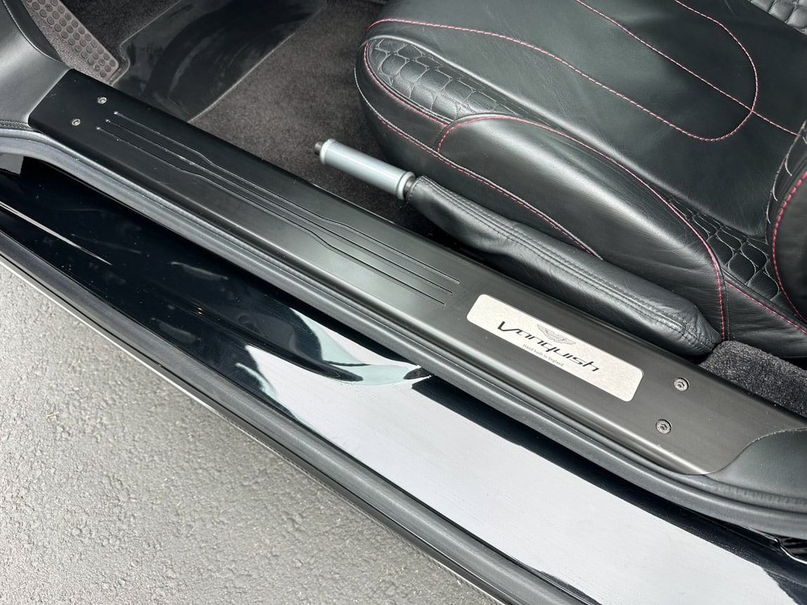 2016 Black Aston Martin Vanquish 4246