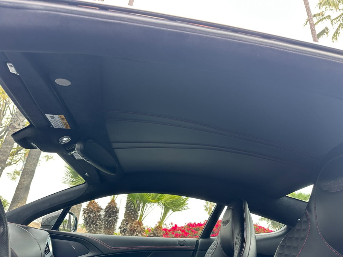 2016 Black Aston Martin Vanquish 4248