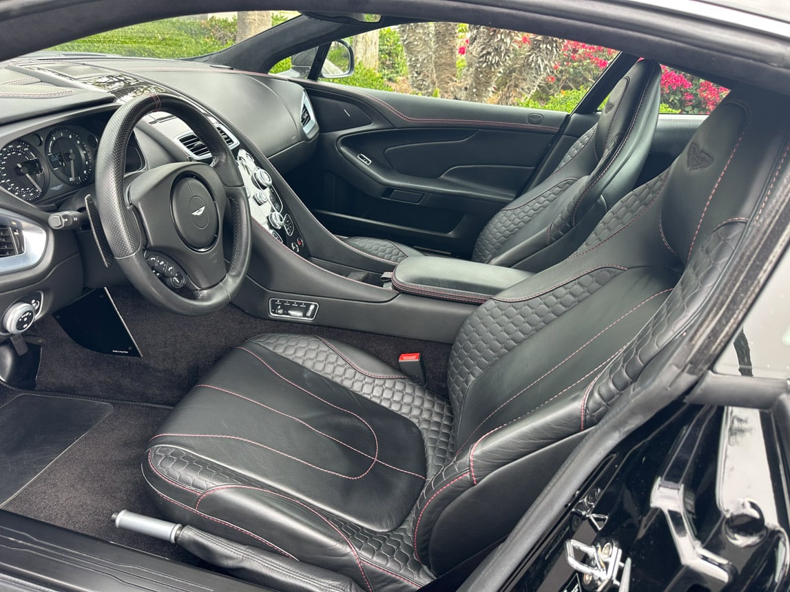 2016 Black Aston Martin Vanquish 4252