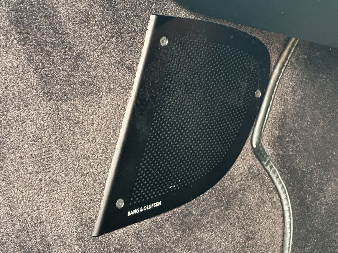 2016 Black Aston Martin Vanquish 4256