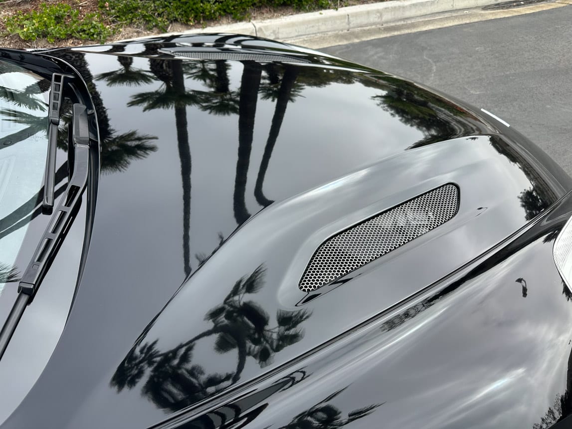 2016 Black Aston Martin Vanquish 4280