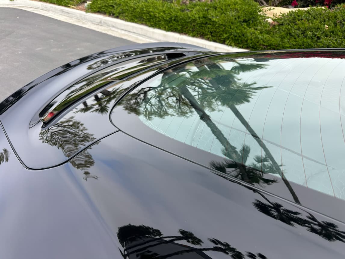 2016 Black Aston Martin Vanquish 4282