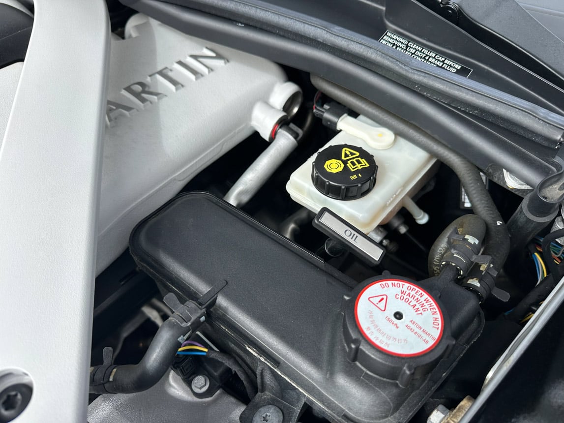 2016 Black Aston Martin Vanquish 4296