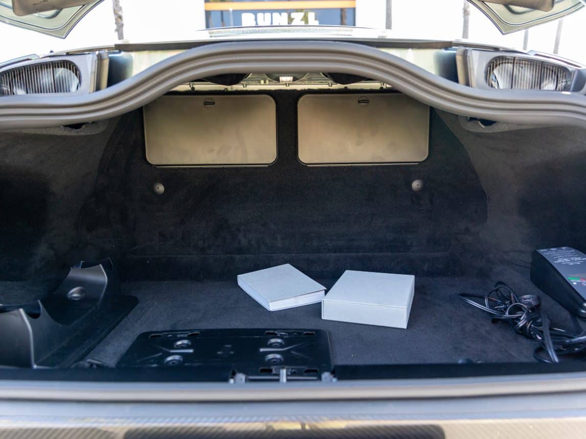 3 25 Aston DB11 (105 of 112)