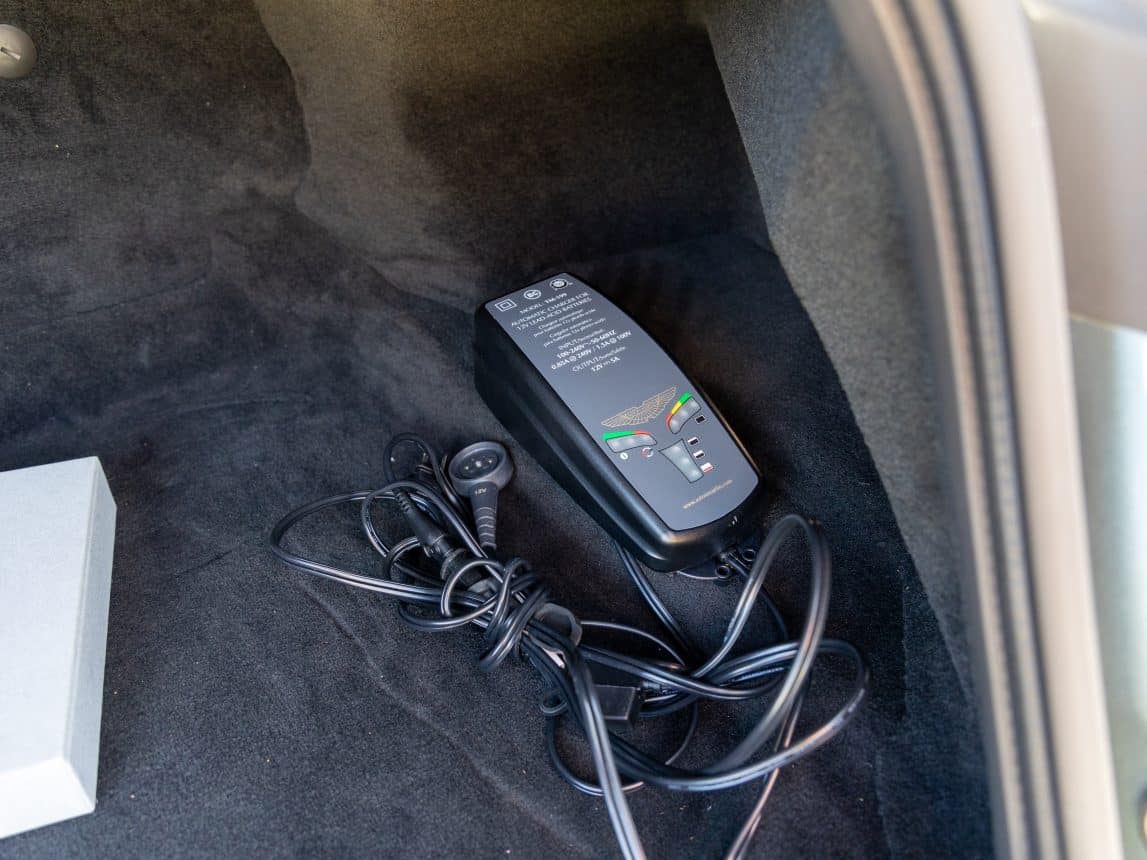 3 25 Aston DB11 (106 of 112)