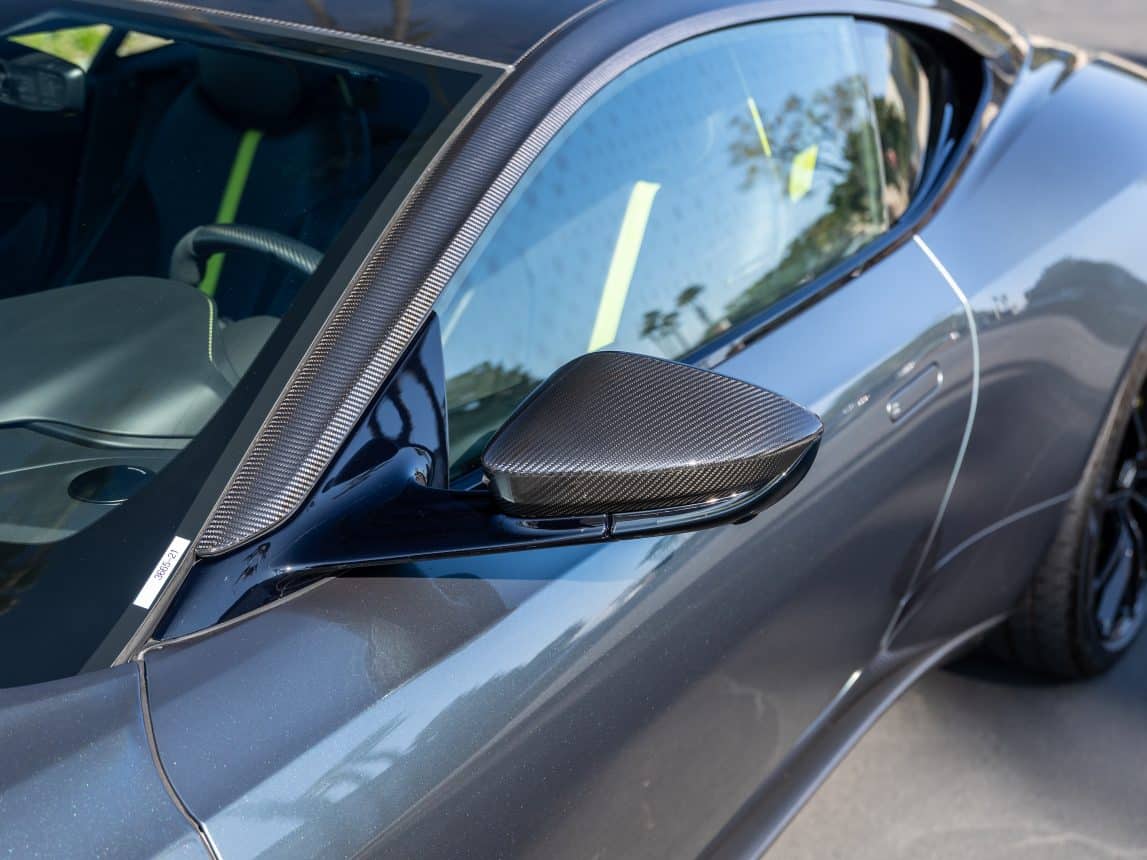 3 25 Aston DB11 (27 of 112)