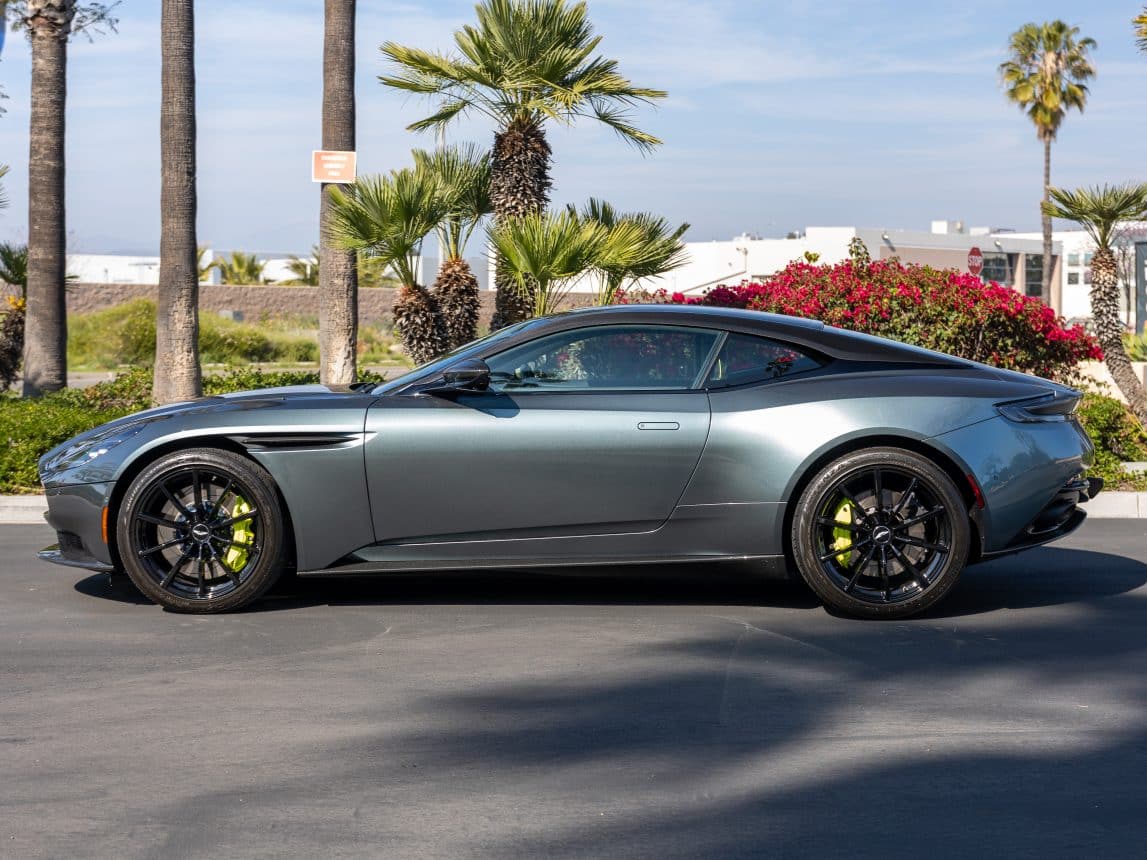 3 25 Aston DB11 (5 of 112)