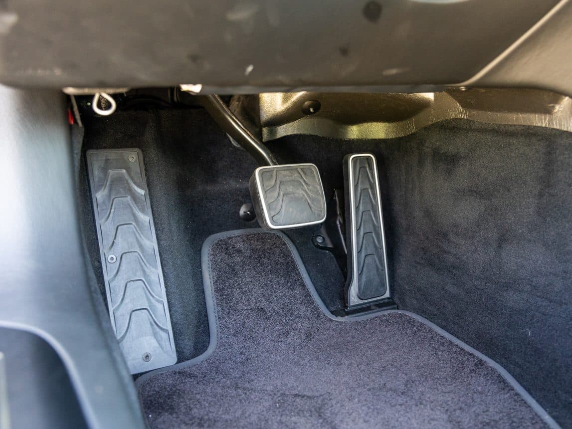 3 25 Aston DB11 (86 of 112)