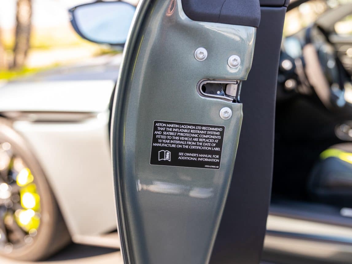 3 25 Aston DB11 (88 of 112)