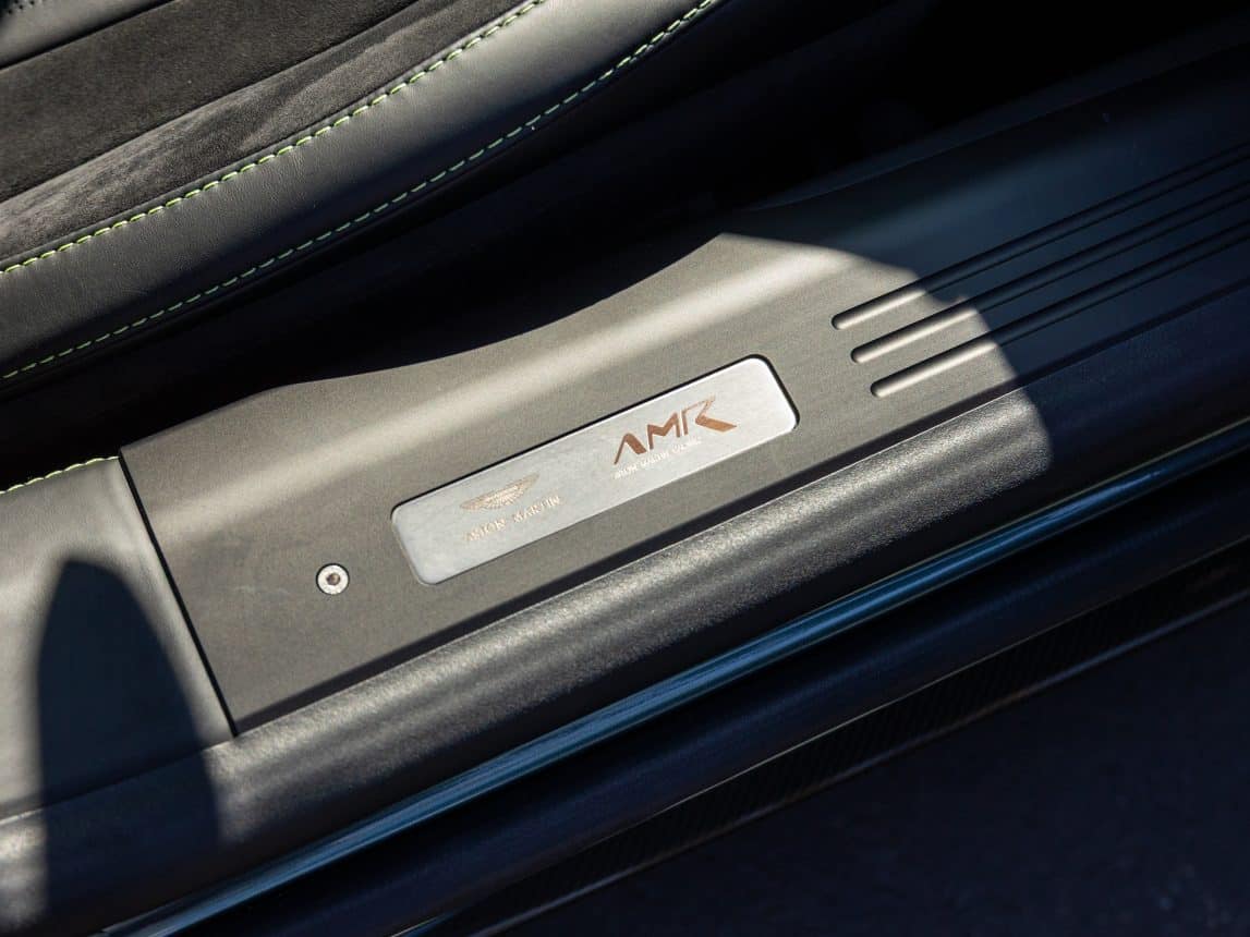 3 25 Aston DB11 (91 of 112)