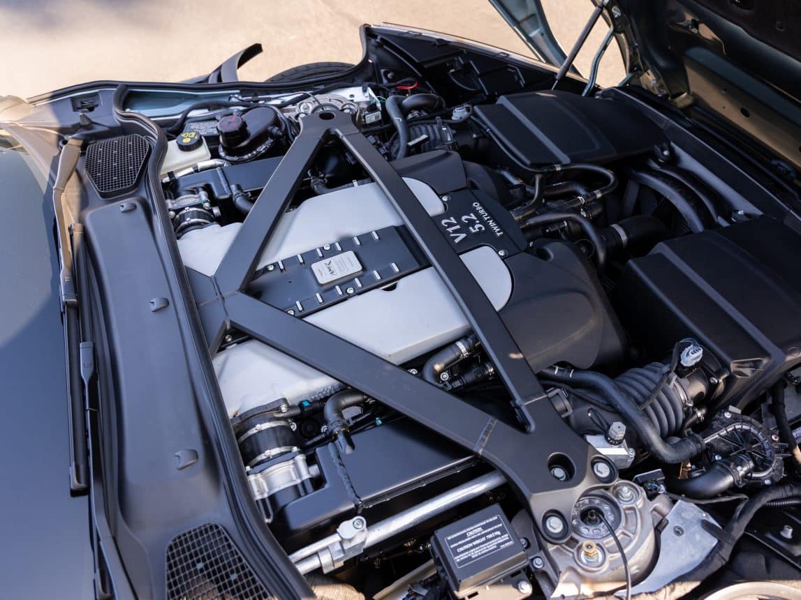 3 25 Aston DB11 (95 of 112)