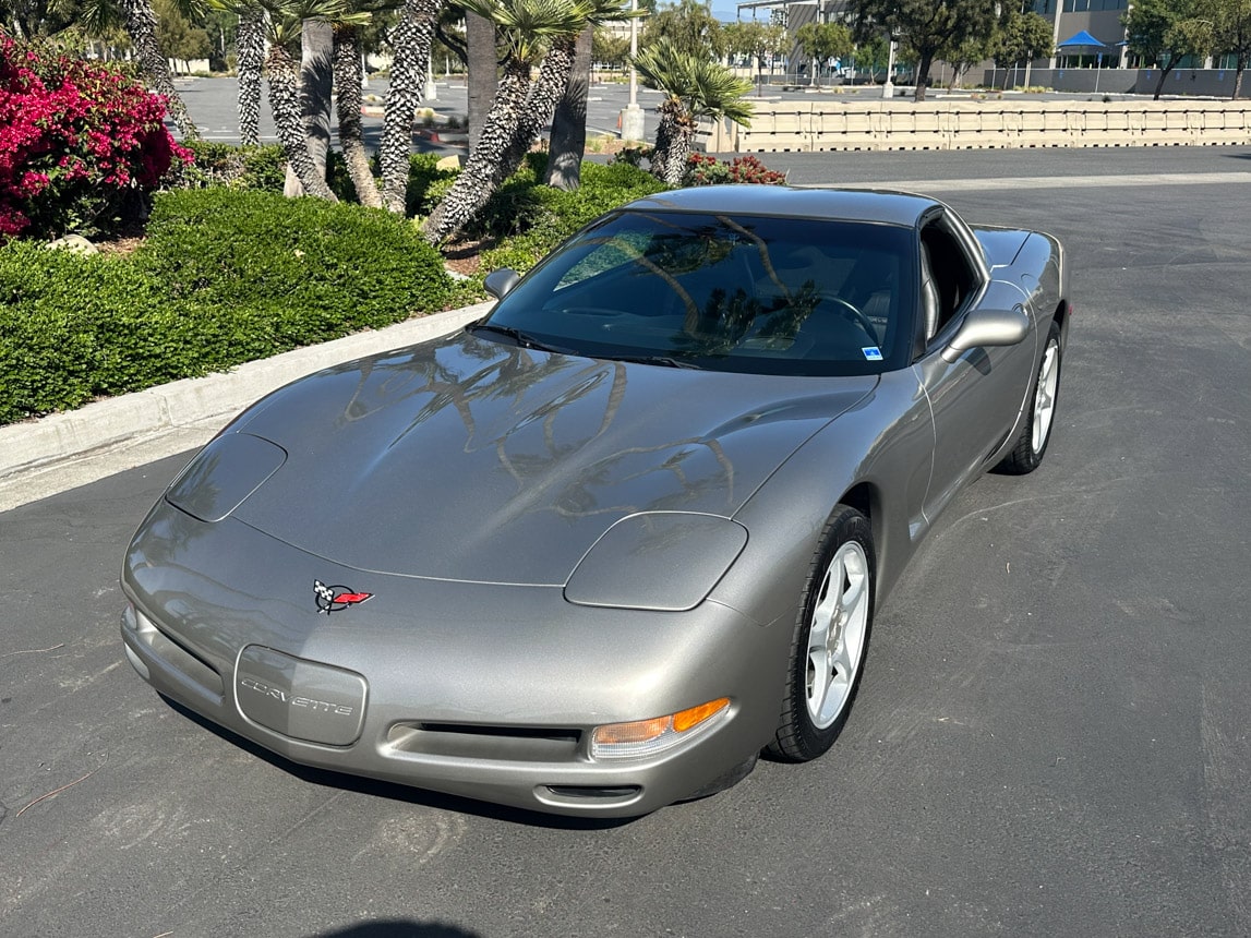 2000 Pewter Corvette Coupe 5171