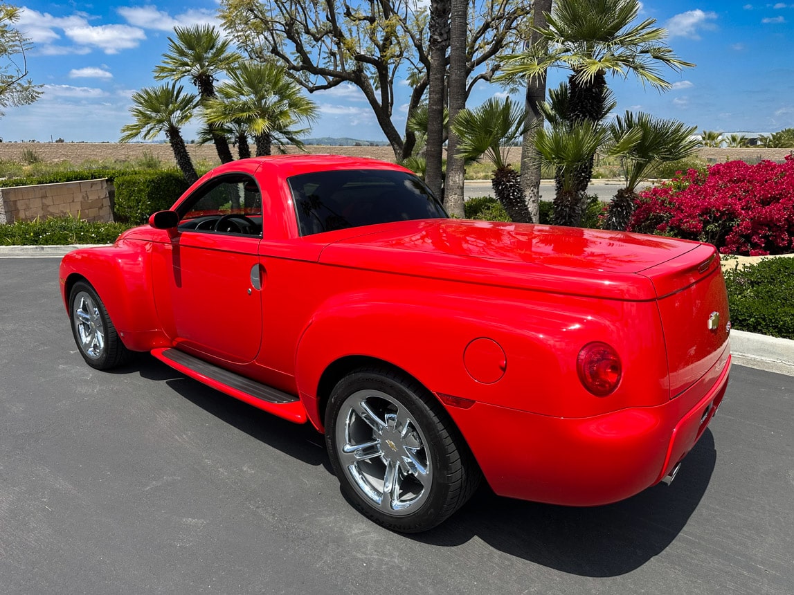 2006 Red Chevy SSR Pickup 5327