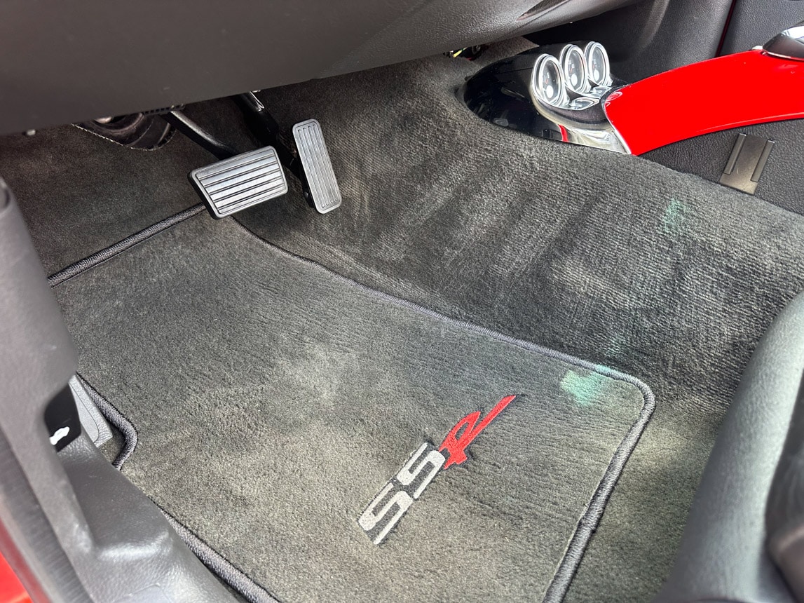 2006 Red Chevy SSR Pickup 5335