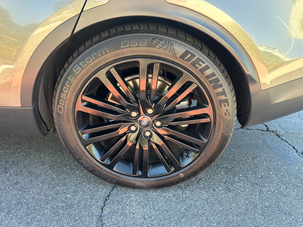 2017 Land Rover Discovery 4697