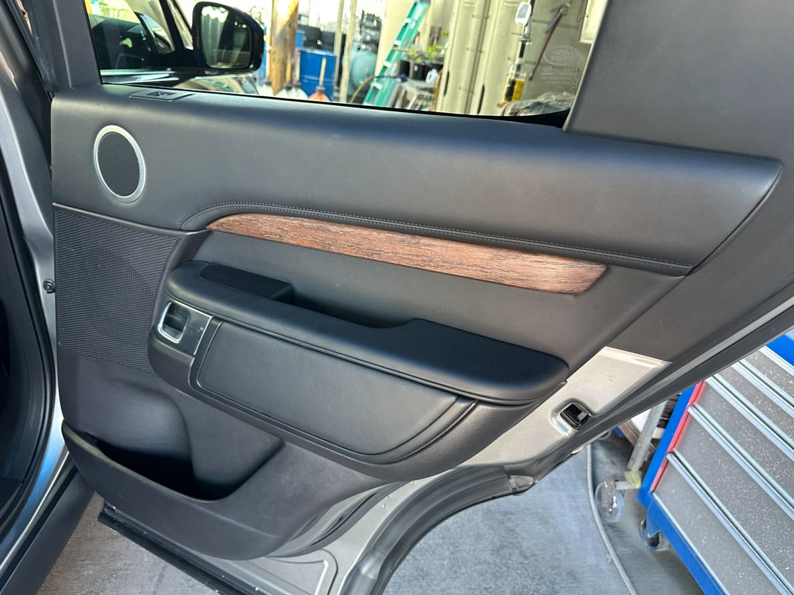 2017 Land Rover Discovery 4727