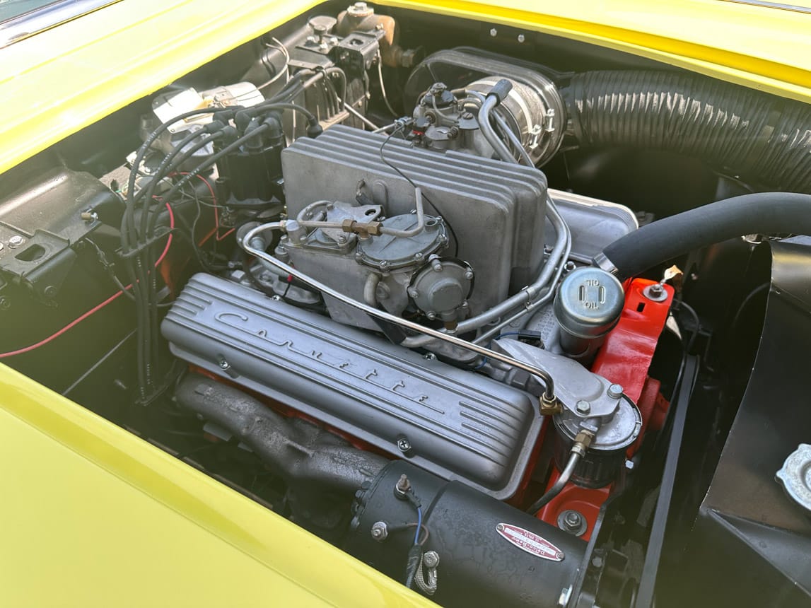 1958 Panama Yellow Corvette 6087