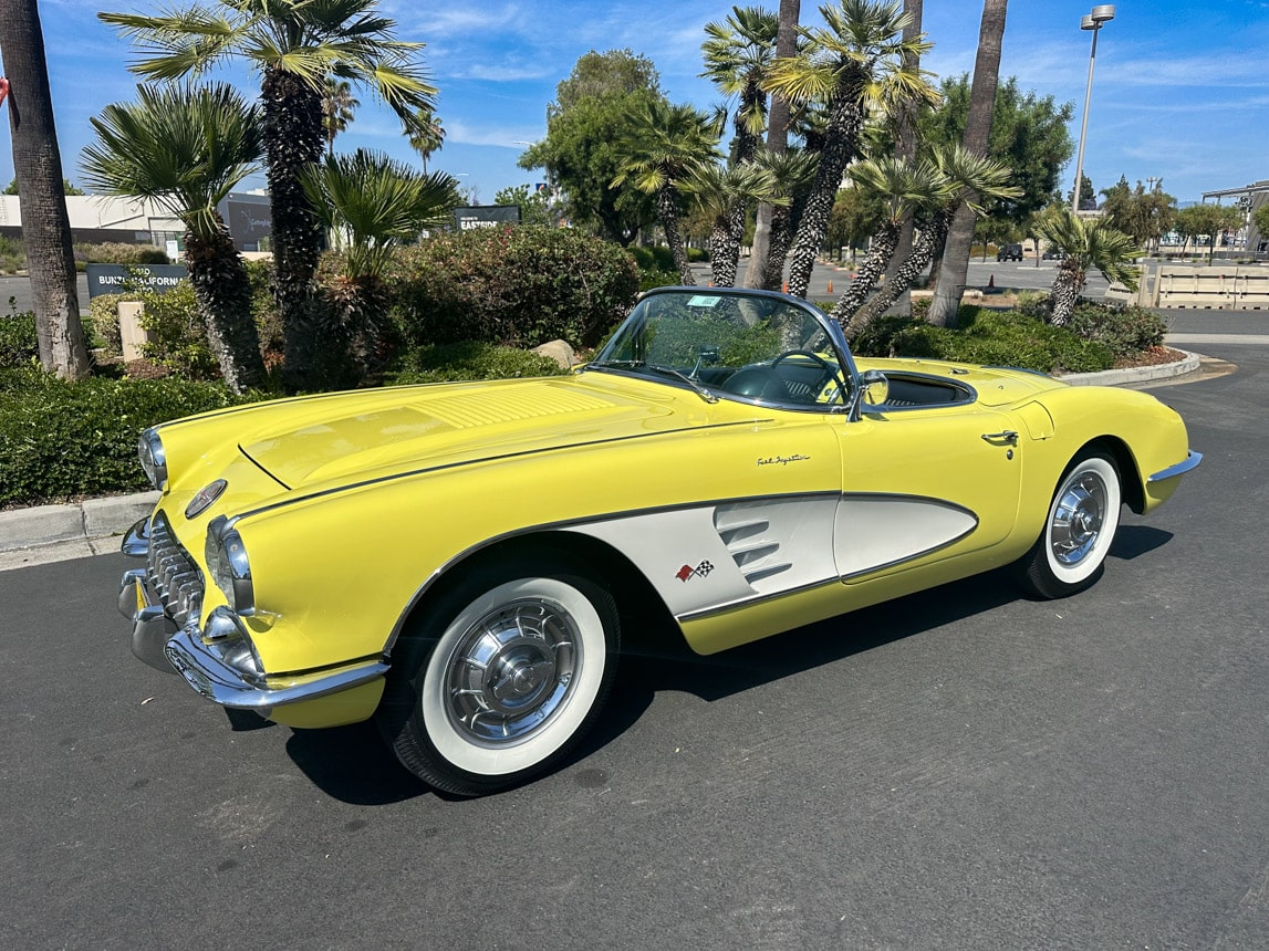 1958 Panama Yellow Corvette 6091