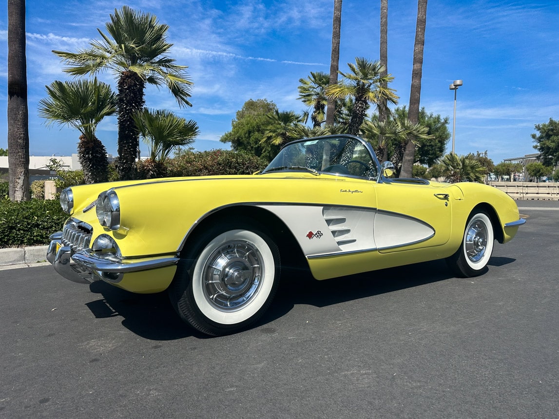 1958 Panama Yellow Corvette 6092
