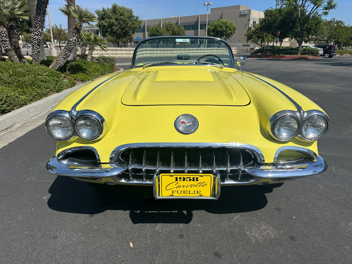 1958 Panama Yellow Corvette 6096
