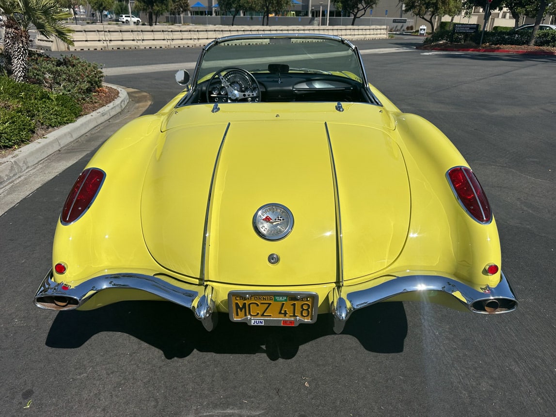 1958 Panama Yellow Corvette 6102