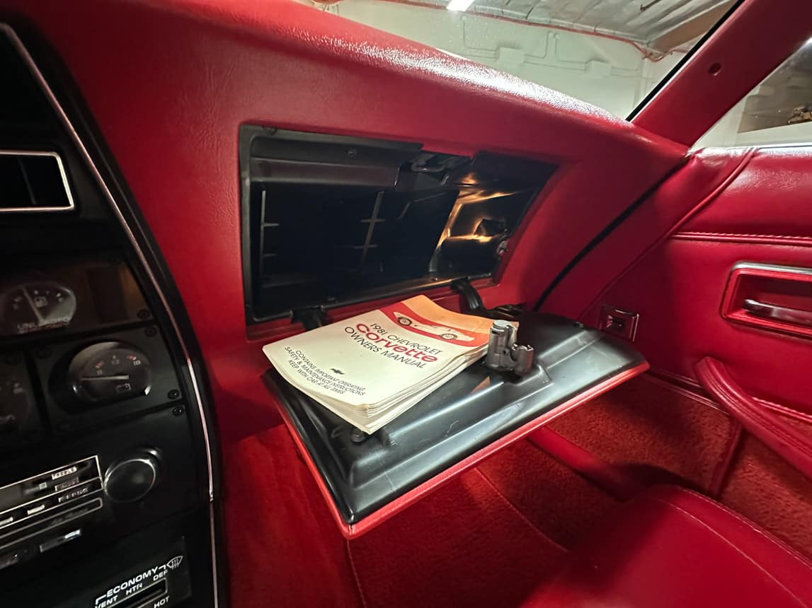 1981 Red Corvette Coupe 5813