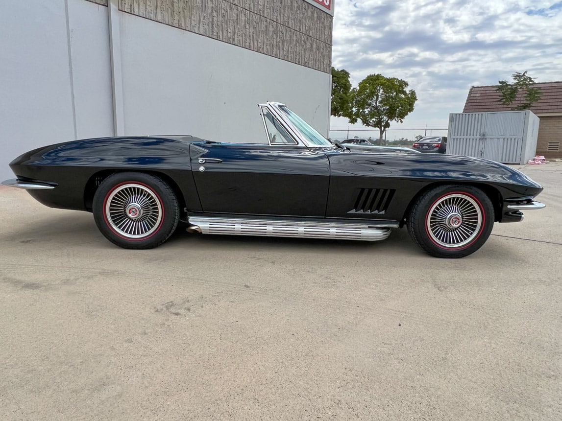 1967 L71 427 435 Black Corvette Convertible 5707