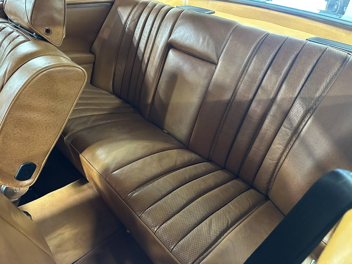 1971 Green Mercedas Benz 280SE 7558