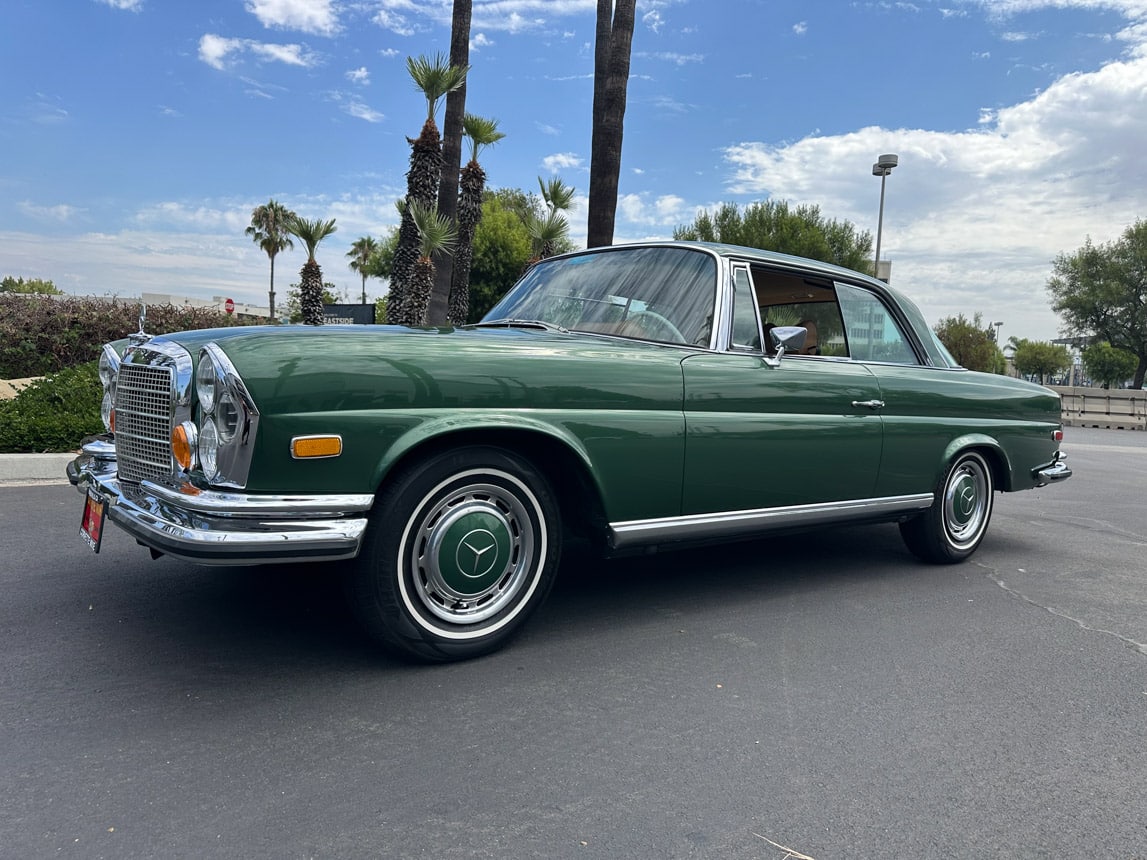 1971 Green Mercedas Benz 280SE 7577