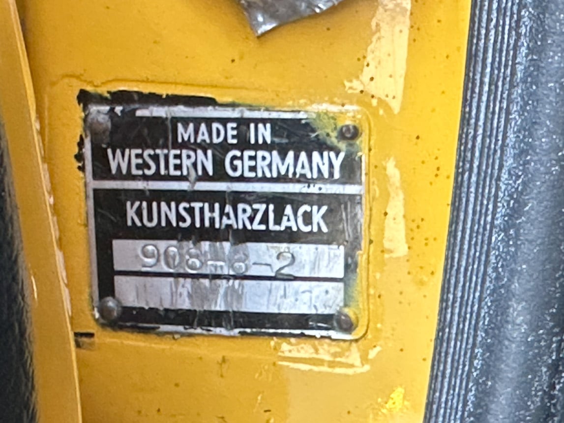 1975 Porsche 911 7162