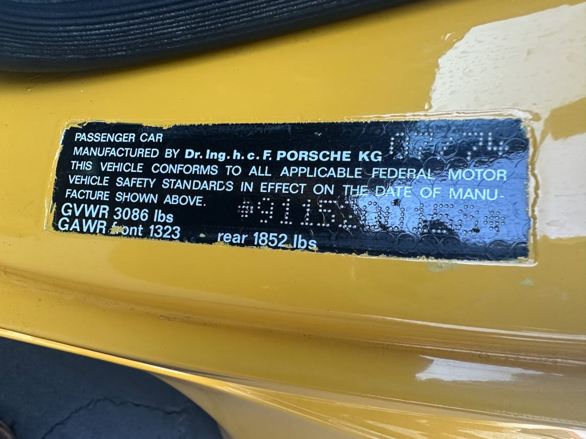 1975 Porsche 911 7176