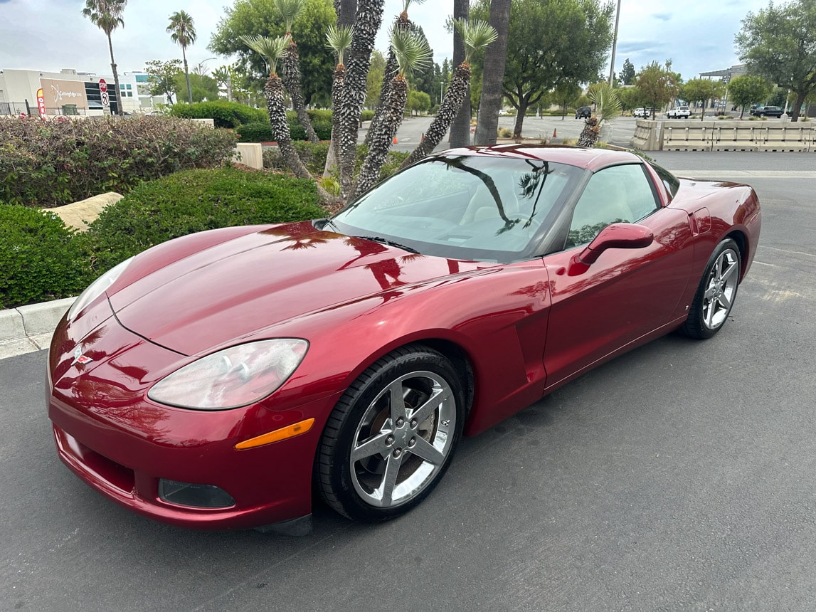 2006 Burgandy Corvette Coupe 7662