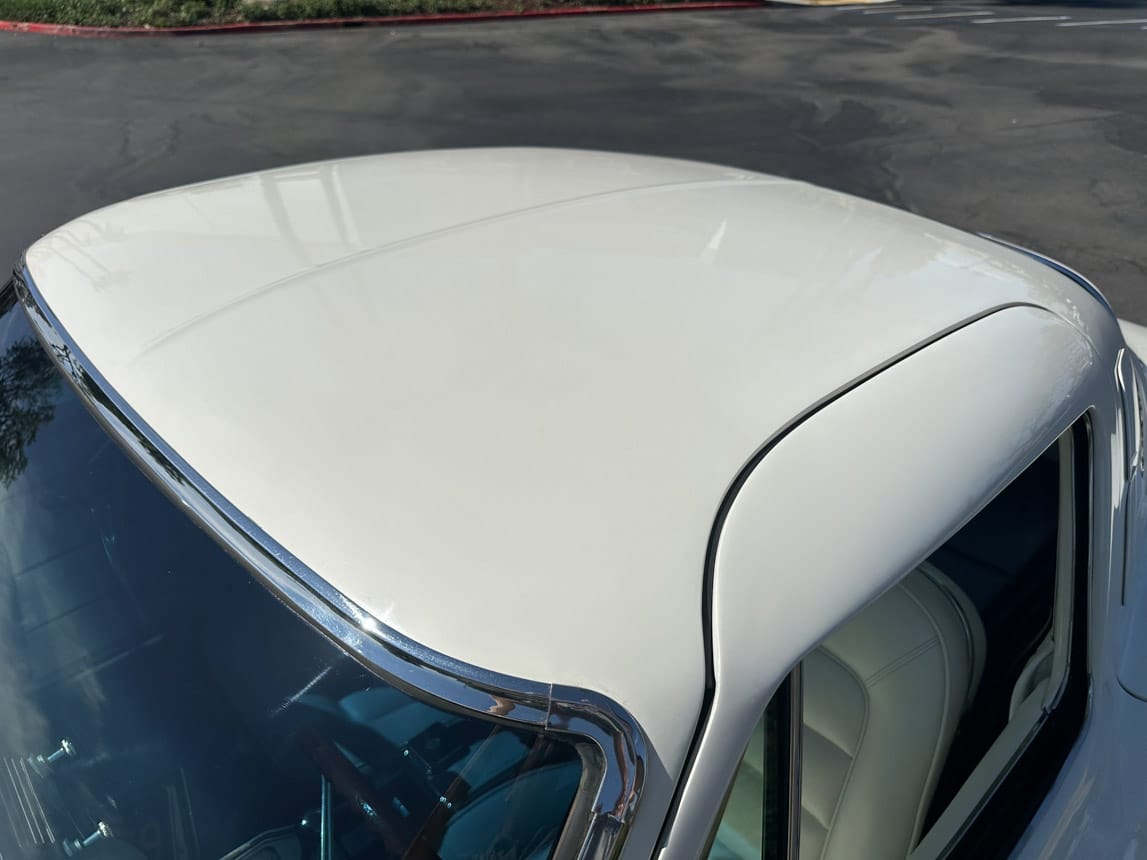 1965 White Corvette Big Tank 350 hp AC 8130