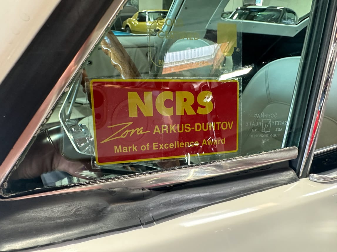 1965 White Corvette Big Tank 350 hp AC 8134