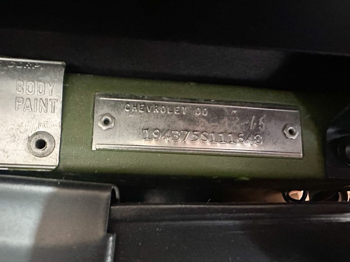 1965 White Corvette Big Tank 350 hp AC 8154