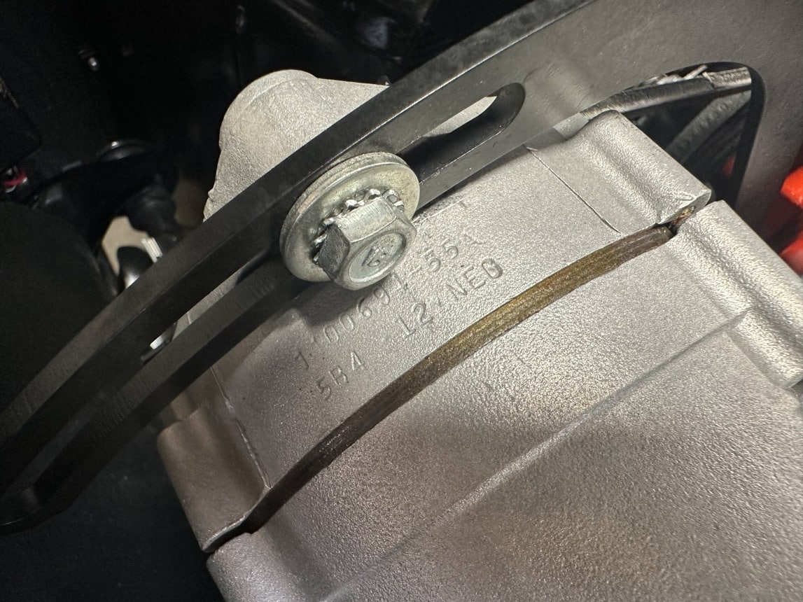 1965 White Corvette Big Tank 350 hp AC 8171