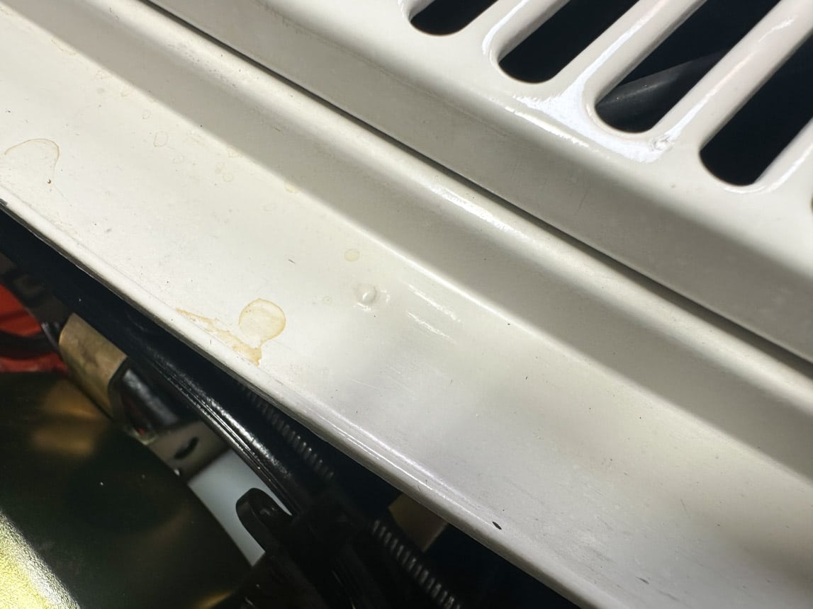 1965 White Corvette Big Tank 350 hp AC 8173