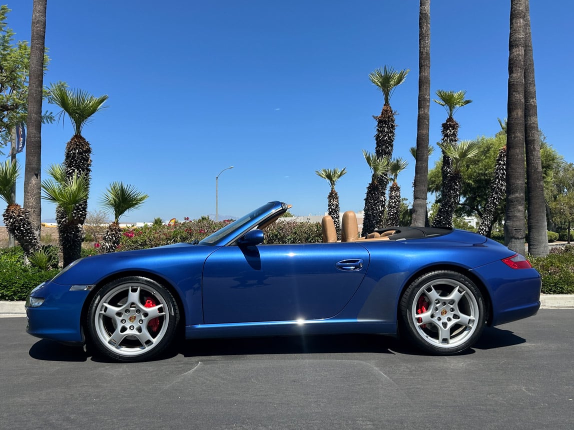 2006 Blue Porsche 911 Cabriolet 7912
