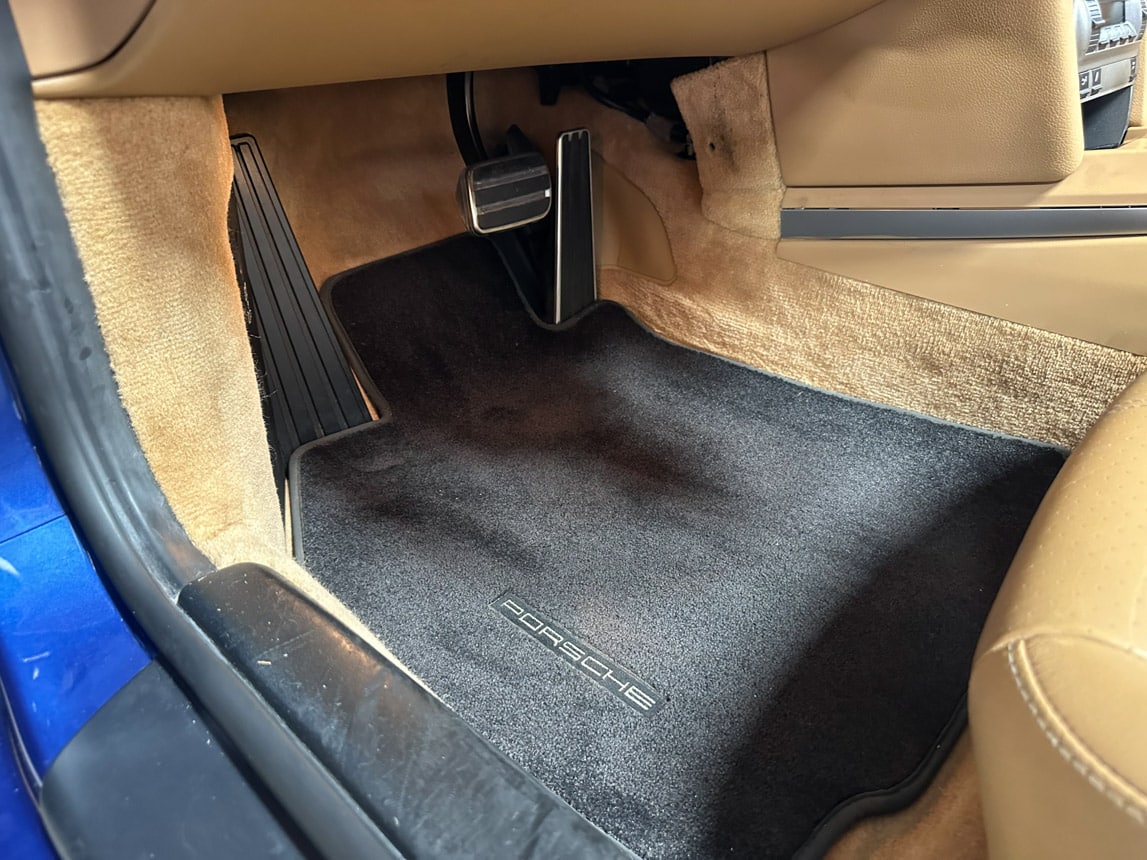 2006 Blue Porsche 911 Cabriolet 7942