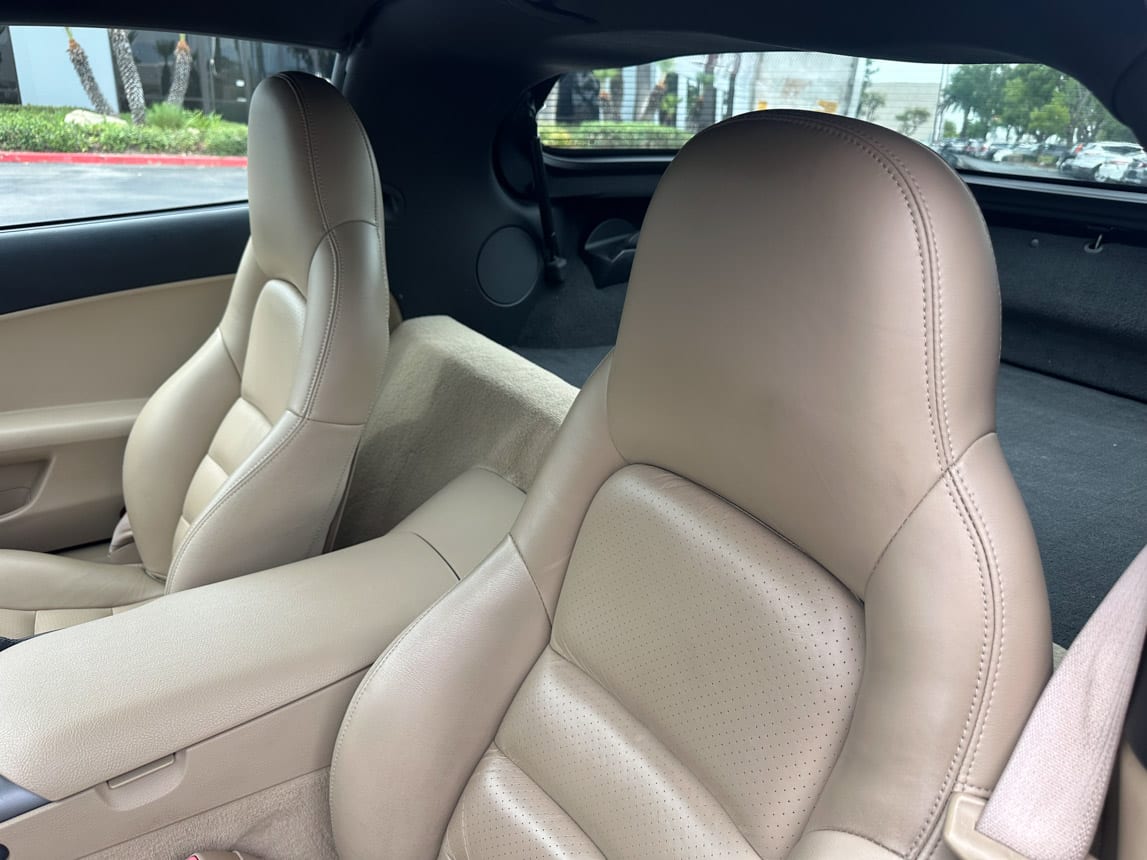 2006 Burgandy Corvette Coupe 7691