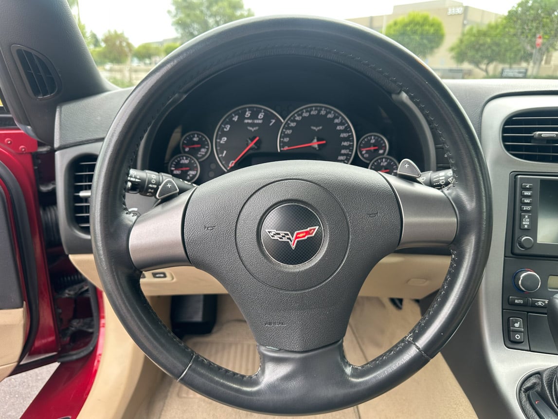 2006 Burgandy Corvette Coupe 7694