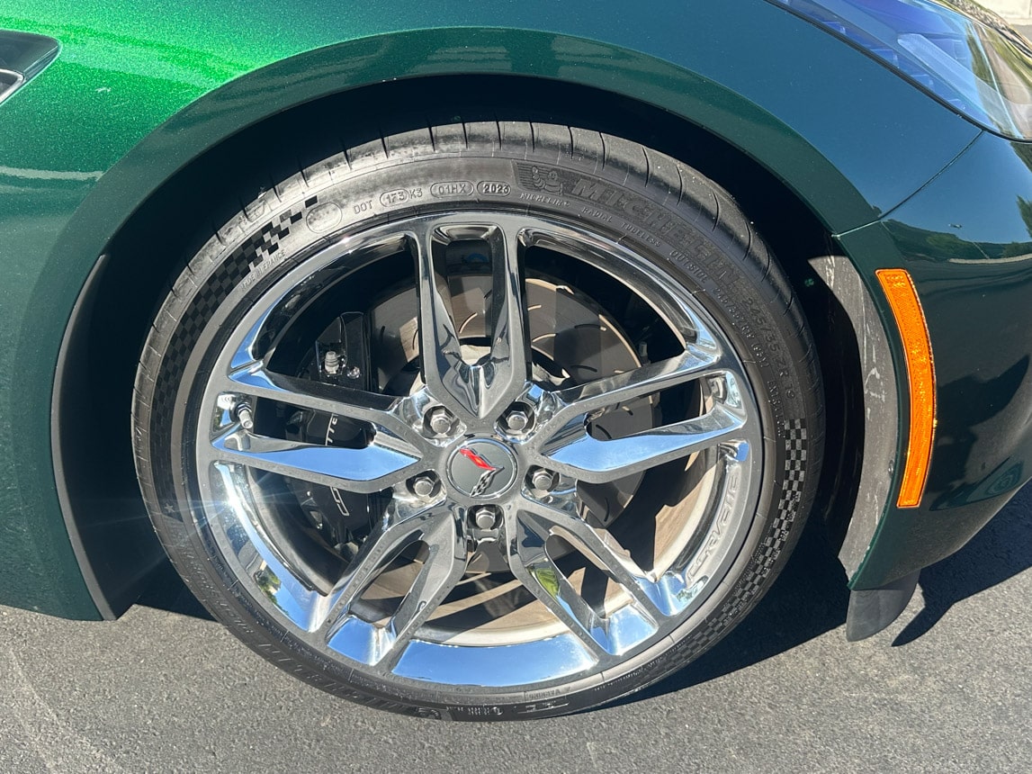 2014 Lime Rock Green Corvette Convertible 8042