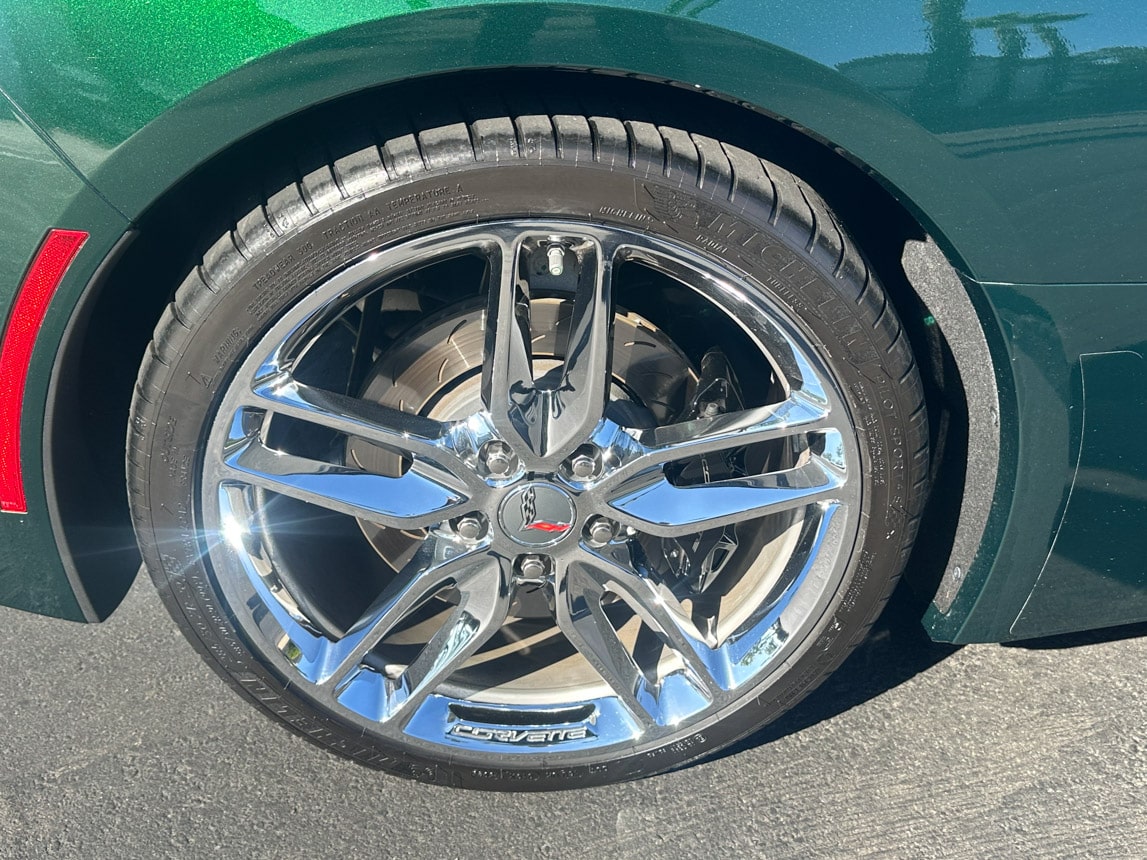 2014 Lime Rock Green Corvette Convertible 8043