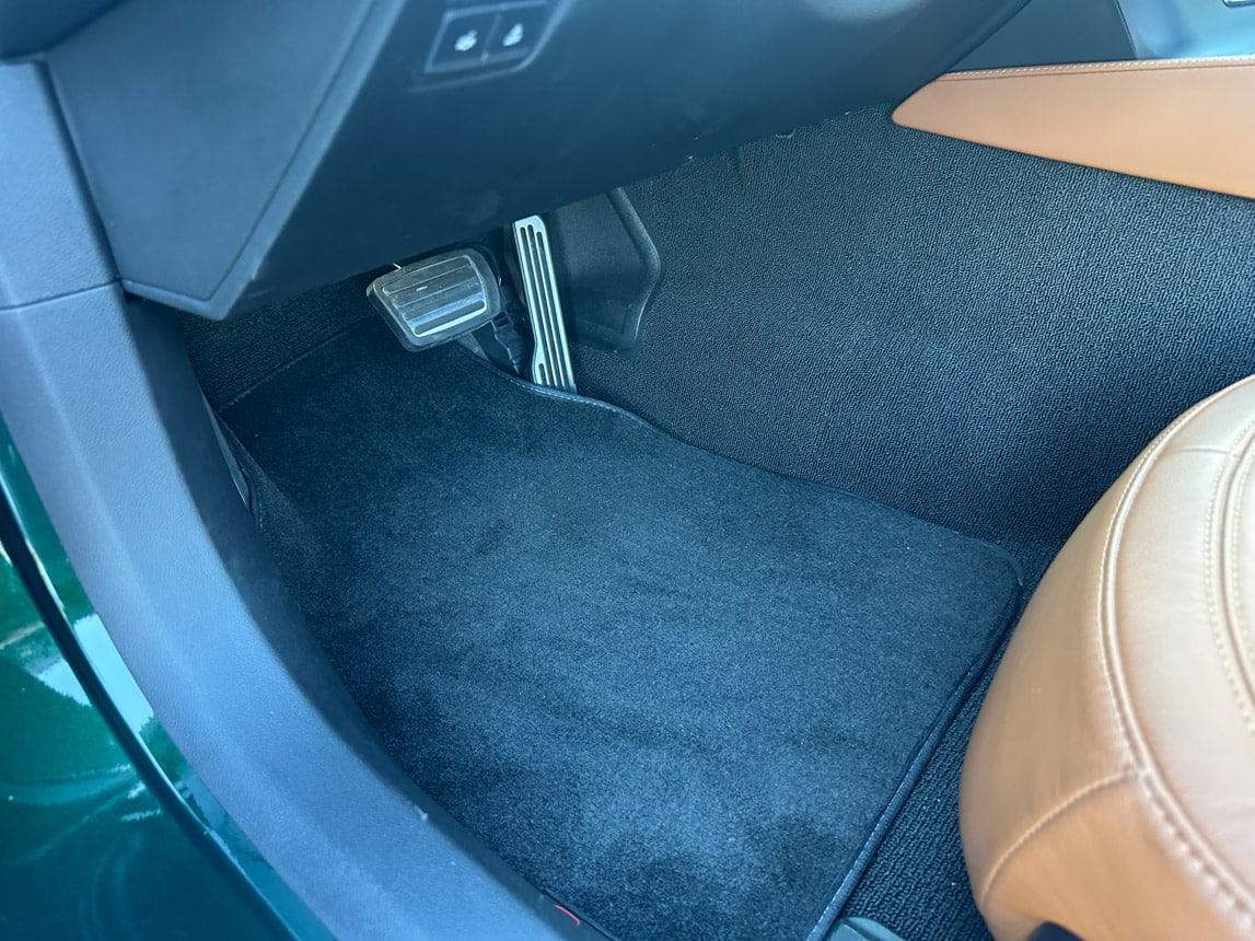 2014 Lime Rock Green Corvette Convertible 8055